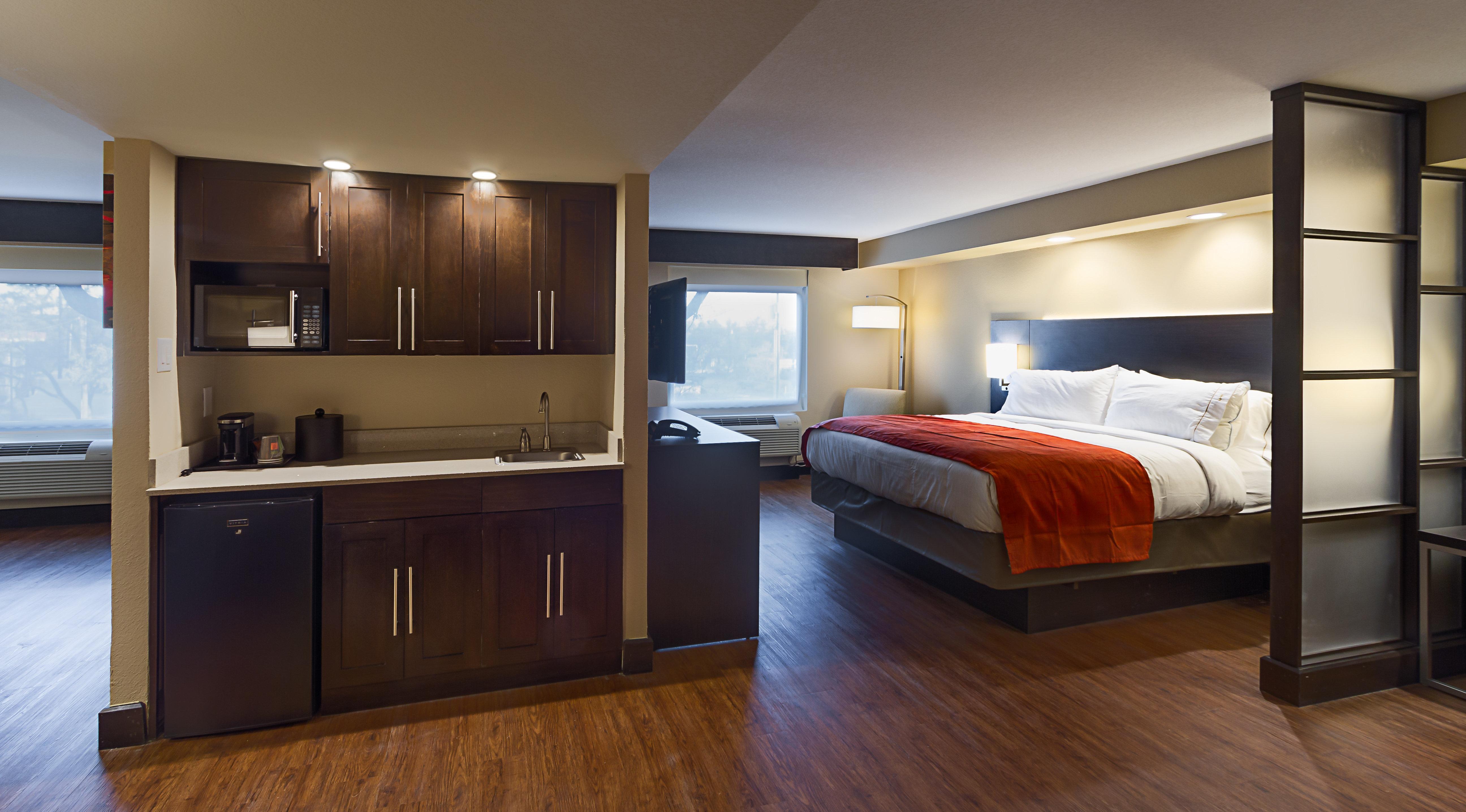 Hotel Express & Medical - Six Flags By Ihg 3*