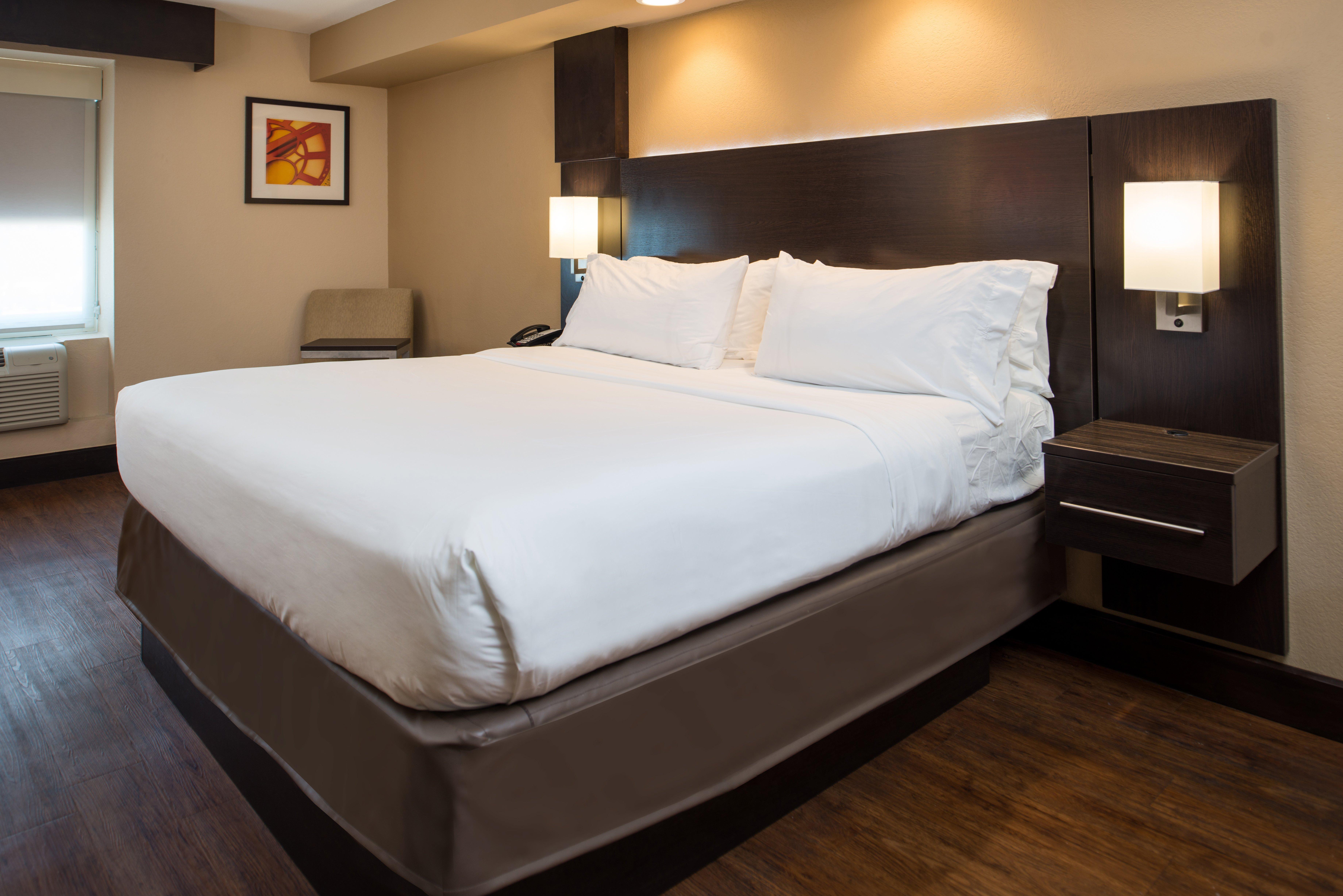 Hotel Express & Medical - Six Flags By Ihg San Antonio