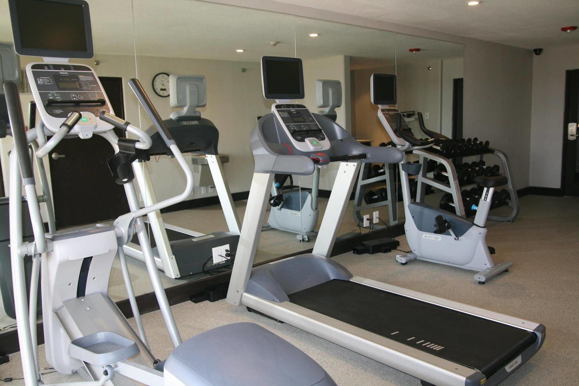 Express & Medical - Six Flags By Ihg Hotel San Antonio